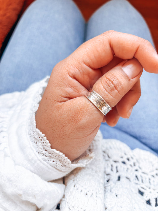 Anillo Martillado