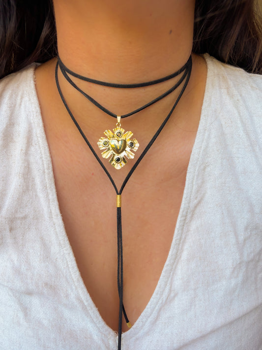 Collar Corazon detente