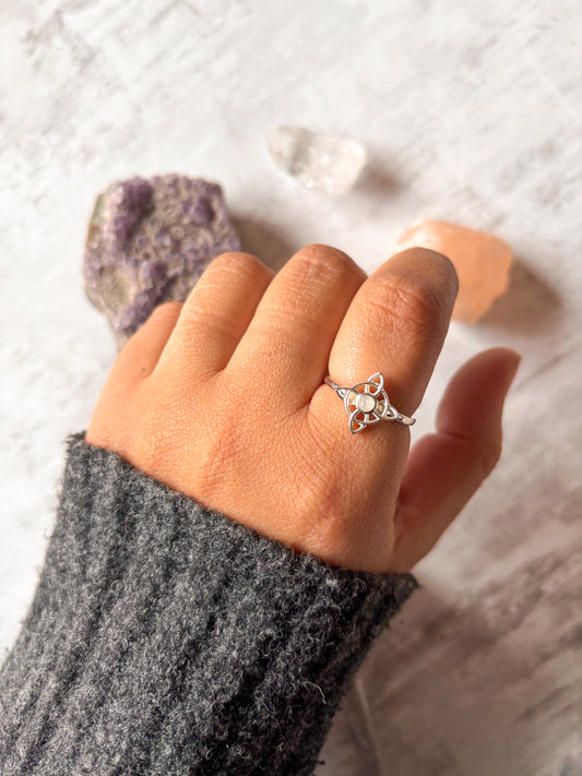 Anillo Nudo de brujas